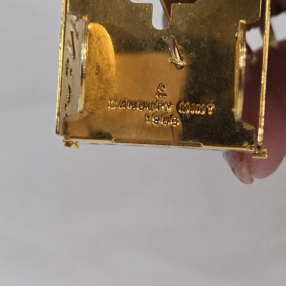 Danbury Mint Ornament Puppy in a‎ Wagon Gold Plated 1986 Vintage 3D Christmas